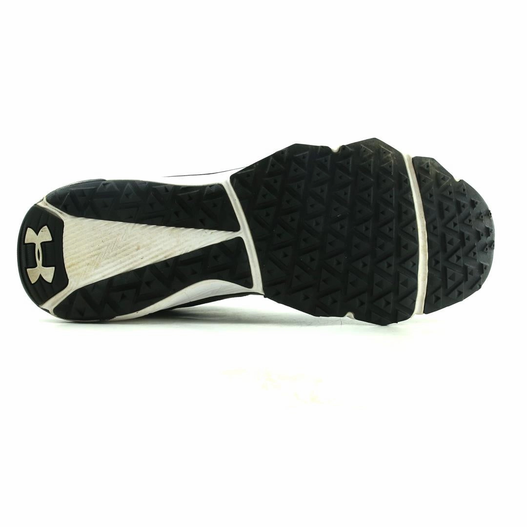 UNDER ARMOUR DECEPTION Under Armour trainer close-ups