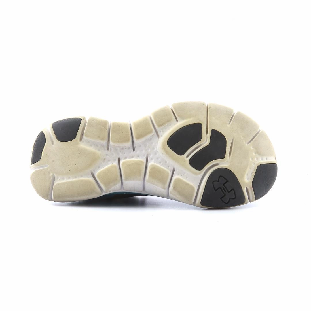 UNDER ARMOUR ENGAGE BL 3 Under Armour trainer close-ups