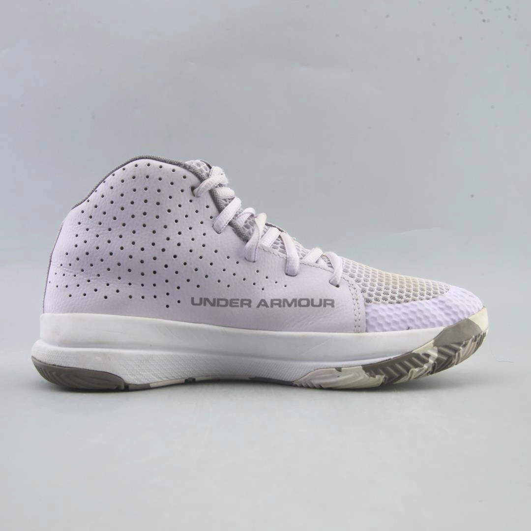 UNDER ARMOUR GS JET 2019 Under Armour trainer close-ups
