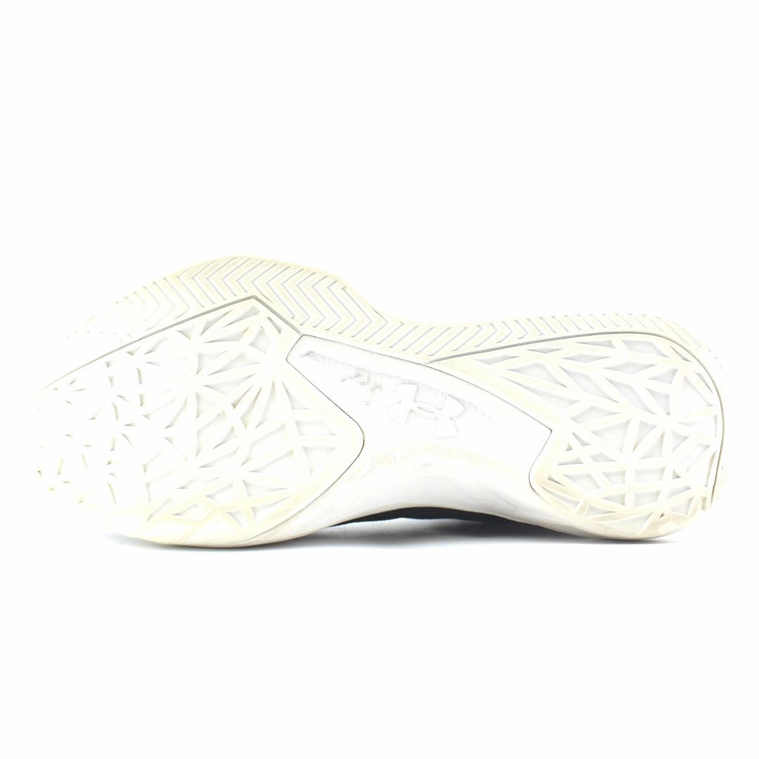 UNDER ARMOUR JET MID Under Armour trainer close-ups