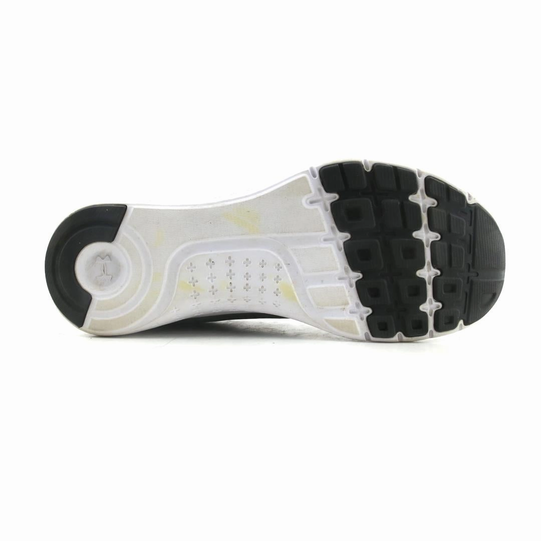 UNDER ARMOUR MICRO G FUEL RN Under Armour trainer close-ups