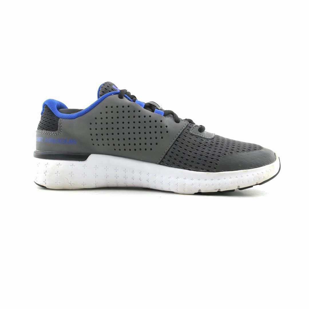 UNDER ARMOUR MICRO G FUEL RN Under Armour trainer close-ups