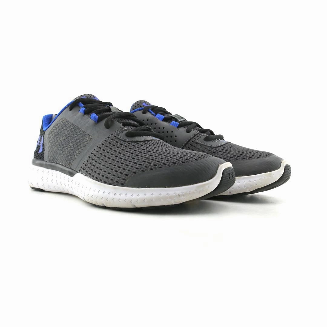 UNDER ARMOUR MICRO G FUEL RN Under Armour trainer close-ups