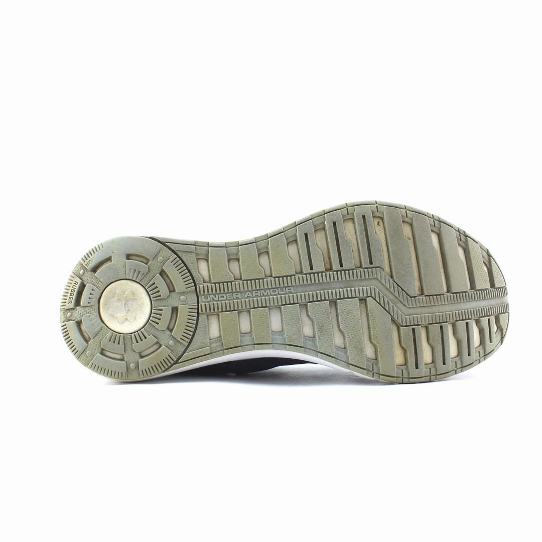 UNDER ARMOUR MICRO G PURSUIT BP Under Armour trainer close-ups