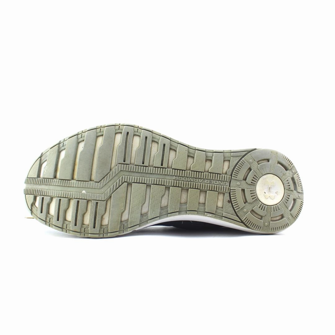 UNDER ARMOUR MICRO G PURSUIT BP Under Armour trainer close-ups