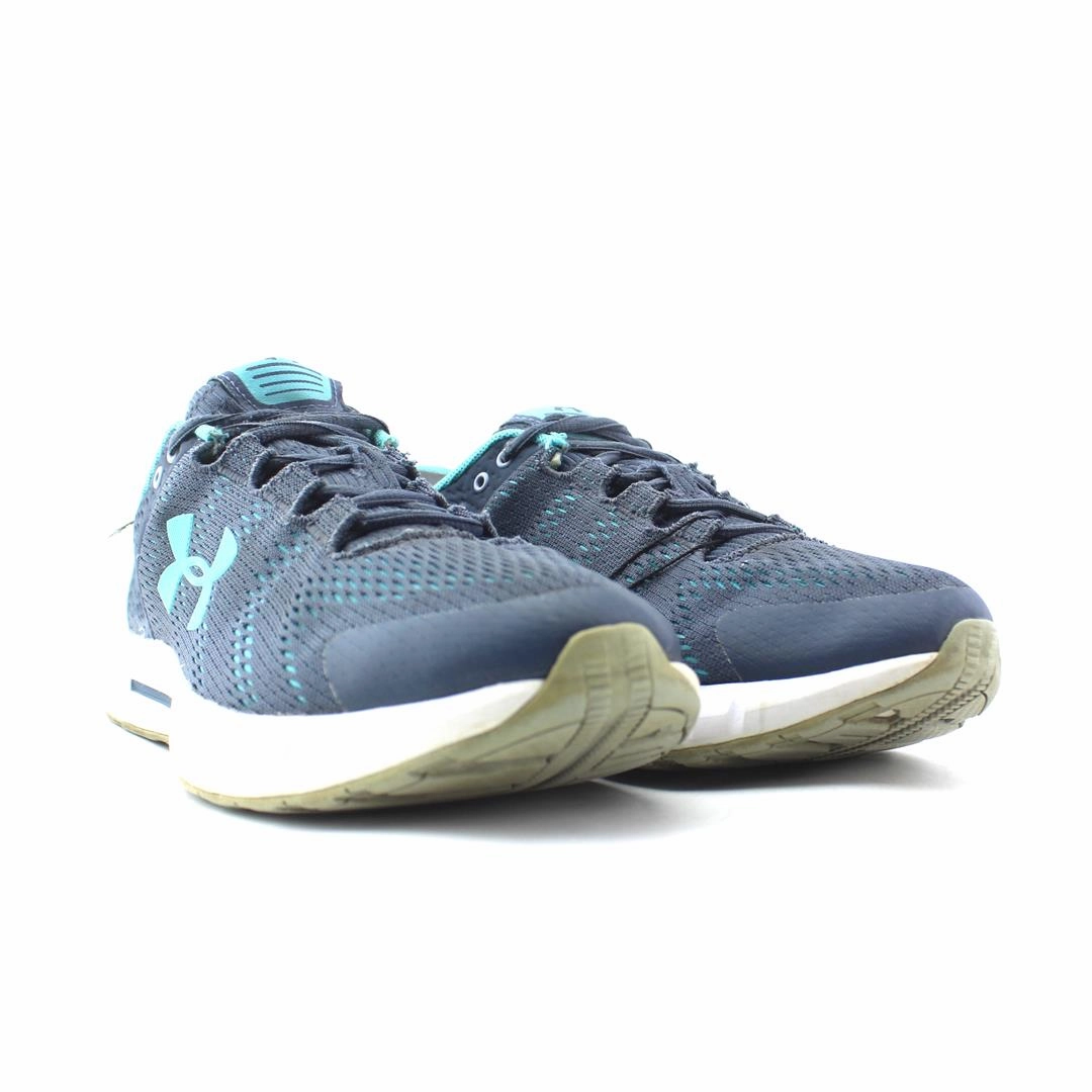 UNDER ARMOUR MICRO G PURSUIT BP Under Armour trainer close-ups