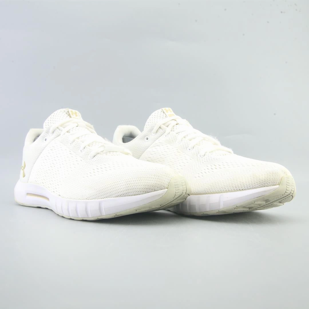 UNDER ARMOUR MICRO G PURSUIT Under Armour trainer close-ups