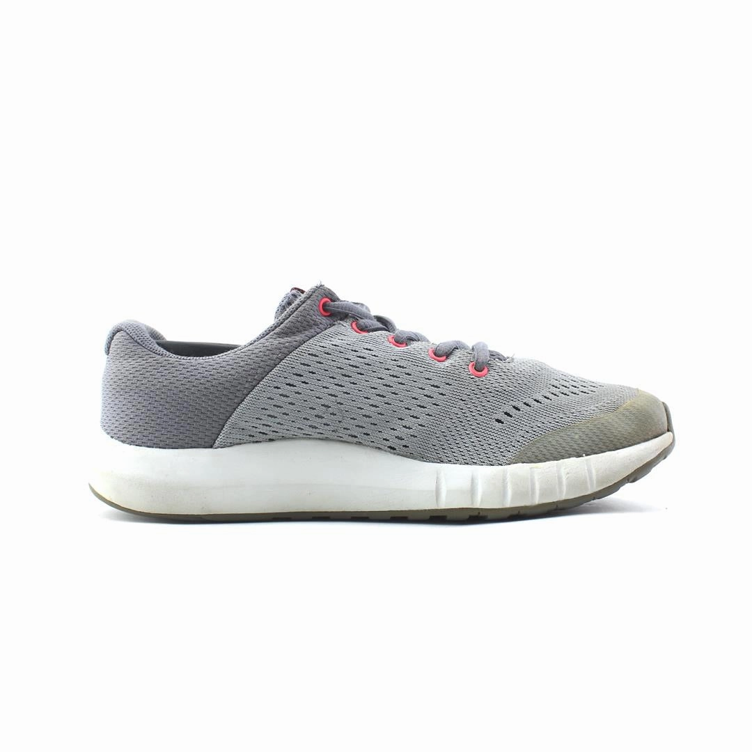 UNDER ARMOUR MICRO G  PURSUIT Under Armour trainer close-ups