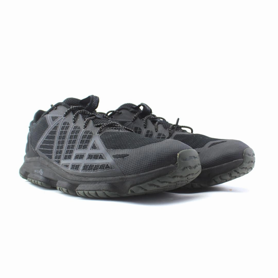 UNDER ARMOUR MICRO G STRIKEFAST TACTICAL Under Armour trainer close-ups