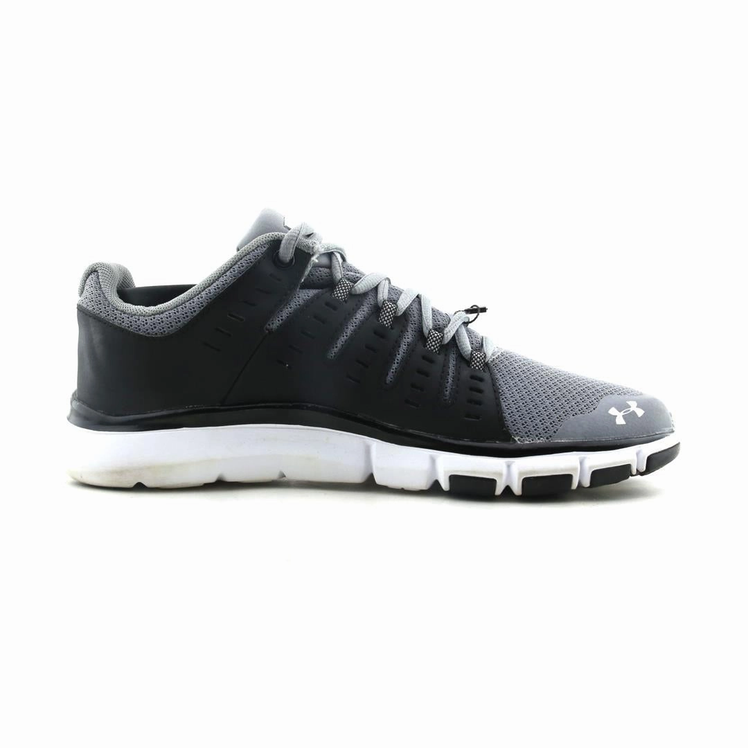 UNDER ARMOUR MICRO G Under Armour trainer close-ups