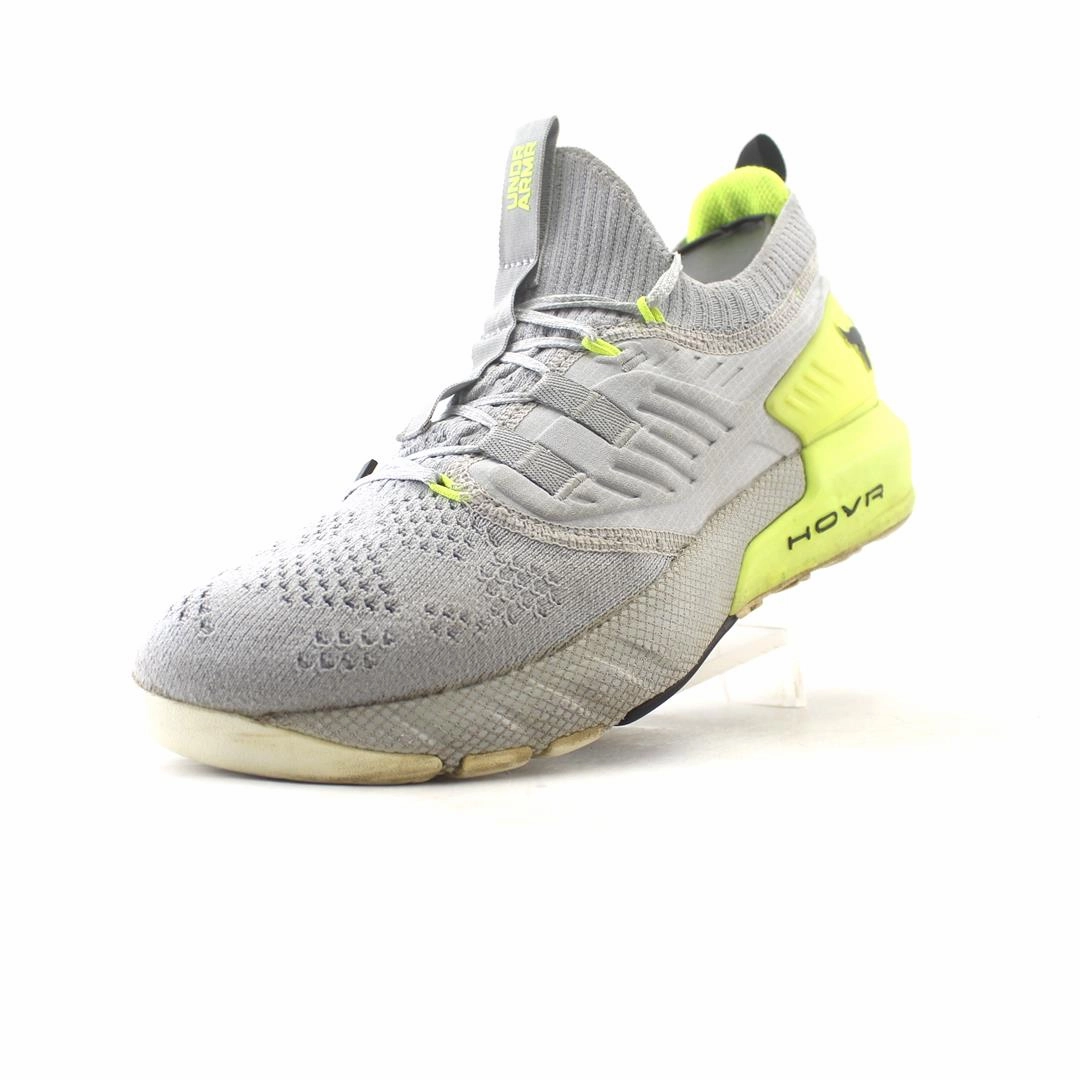 UNDER ARMOUR PROJECT ROCK 3 Under Armour trainer close-ups