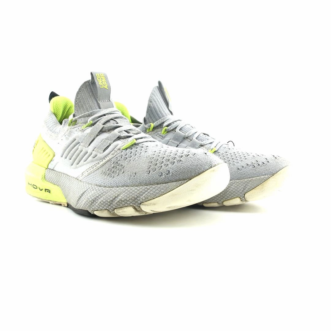 UNDER ARMOUR  PROJECT ROCK 3 Under Armour trainer close-ups