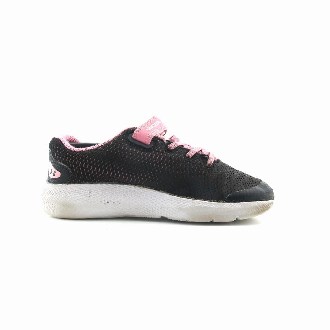UNDER ARMOUR PURSUIT 2 Under Armour trainer close-ups