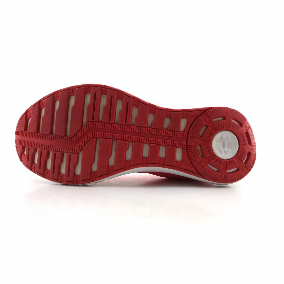 UNDER ARMOUR PURSUIT NG Under Armour trainer close-ups