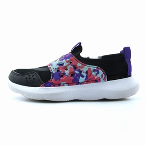 UNDER ARMOUR RUNPLAY CAMO Under Armour supportive training shoes