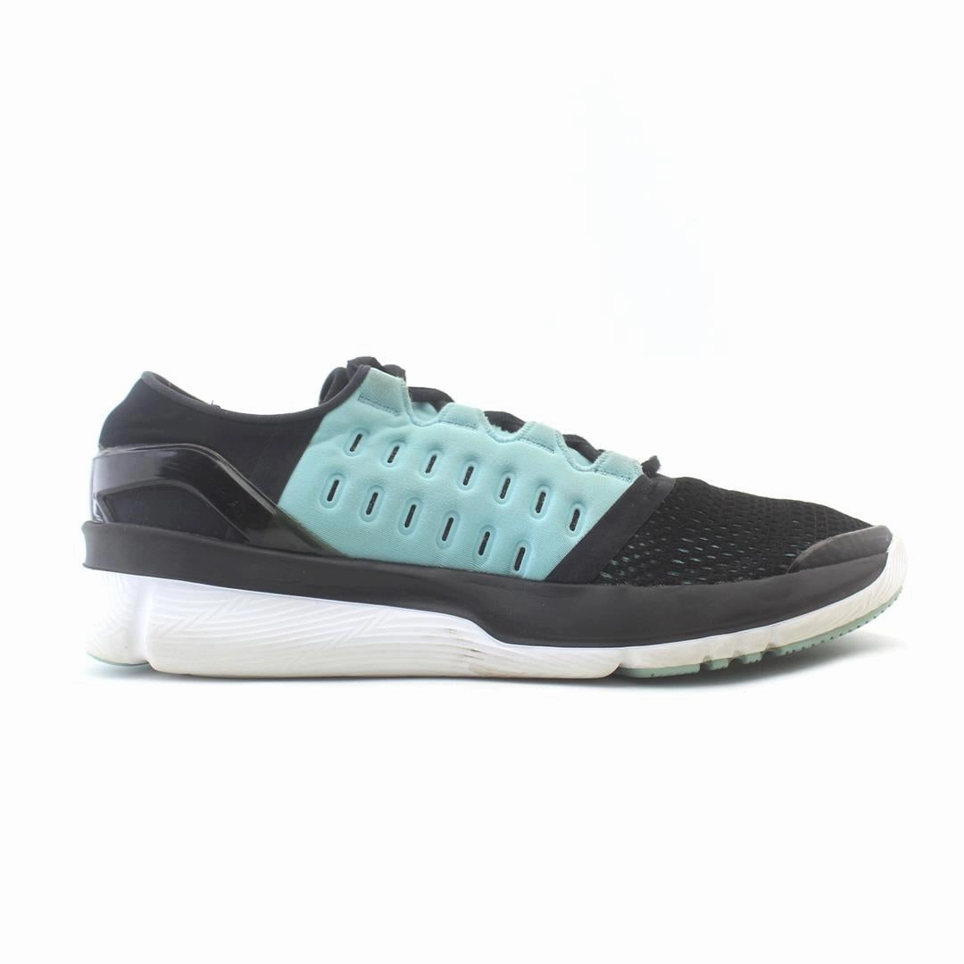 UNDER ARMOUR SPEEDFORM APOLLO 2 Under Armour trainer close-ups