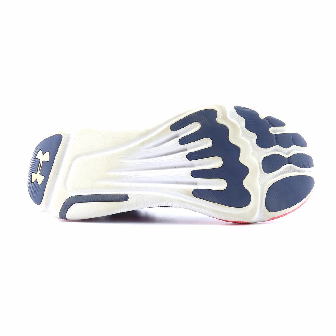 UNDER ARMOUR SPEEDFORM Under Armour trainer close-ups