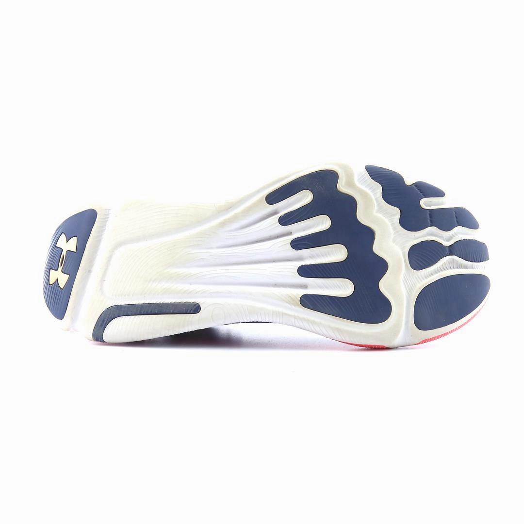 UNDER ARMOUR SPEEDFORM Under Armour trainer close-ups