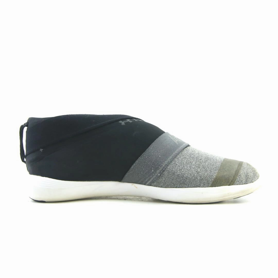 UNDER ARMOUR STREET PRECISION Under Armour trainer close-ups