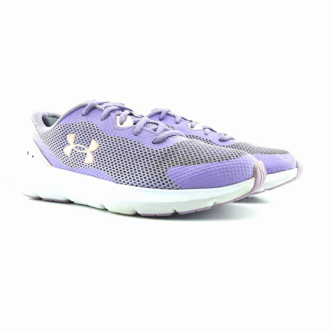 UNDER ARMOUR SURGE 3 Under Armour trainer close-ups