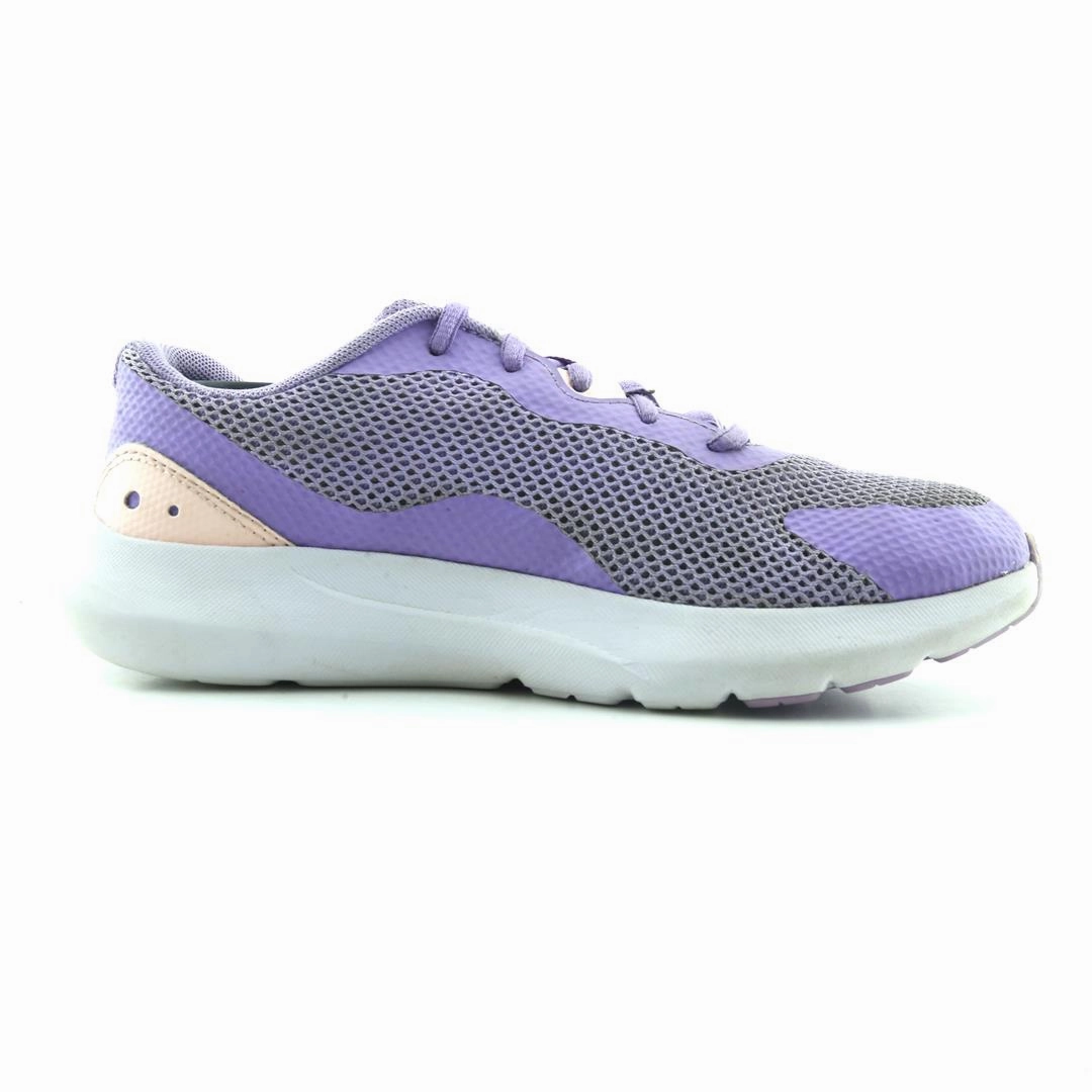 UNDER ARMOUR SURGE 3 Under Armour trainer close-ups