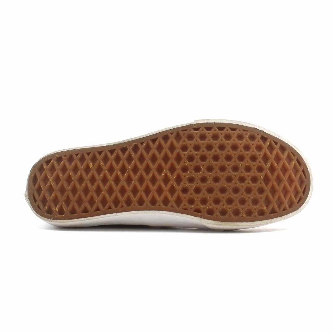 VANS AUTHENTIC LEATHER Vans casual shoe snapshots