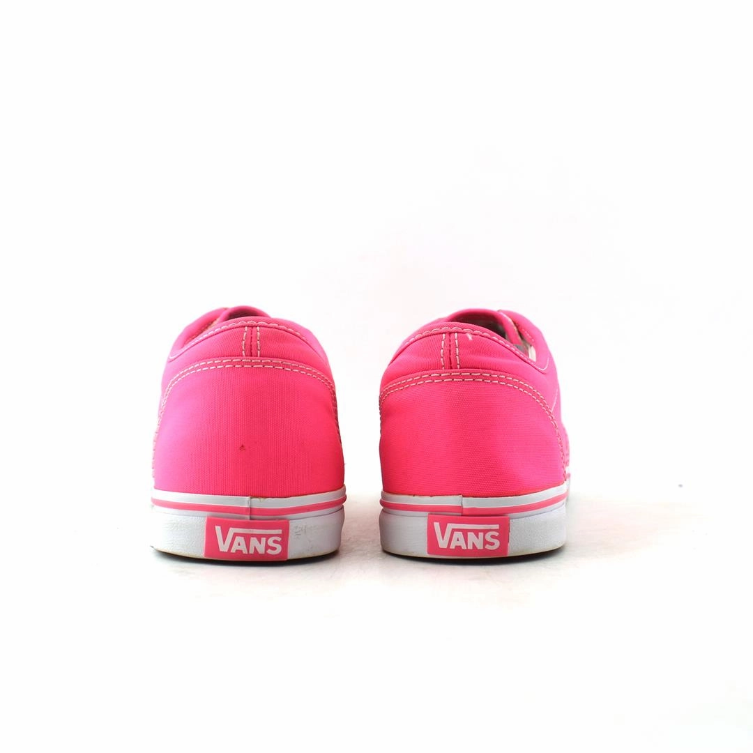 VANS AUTHENTIC Vans casual shoe snapshots
