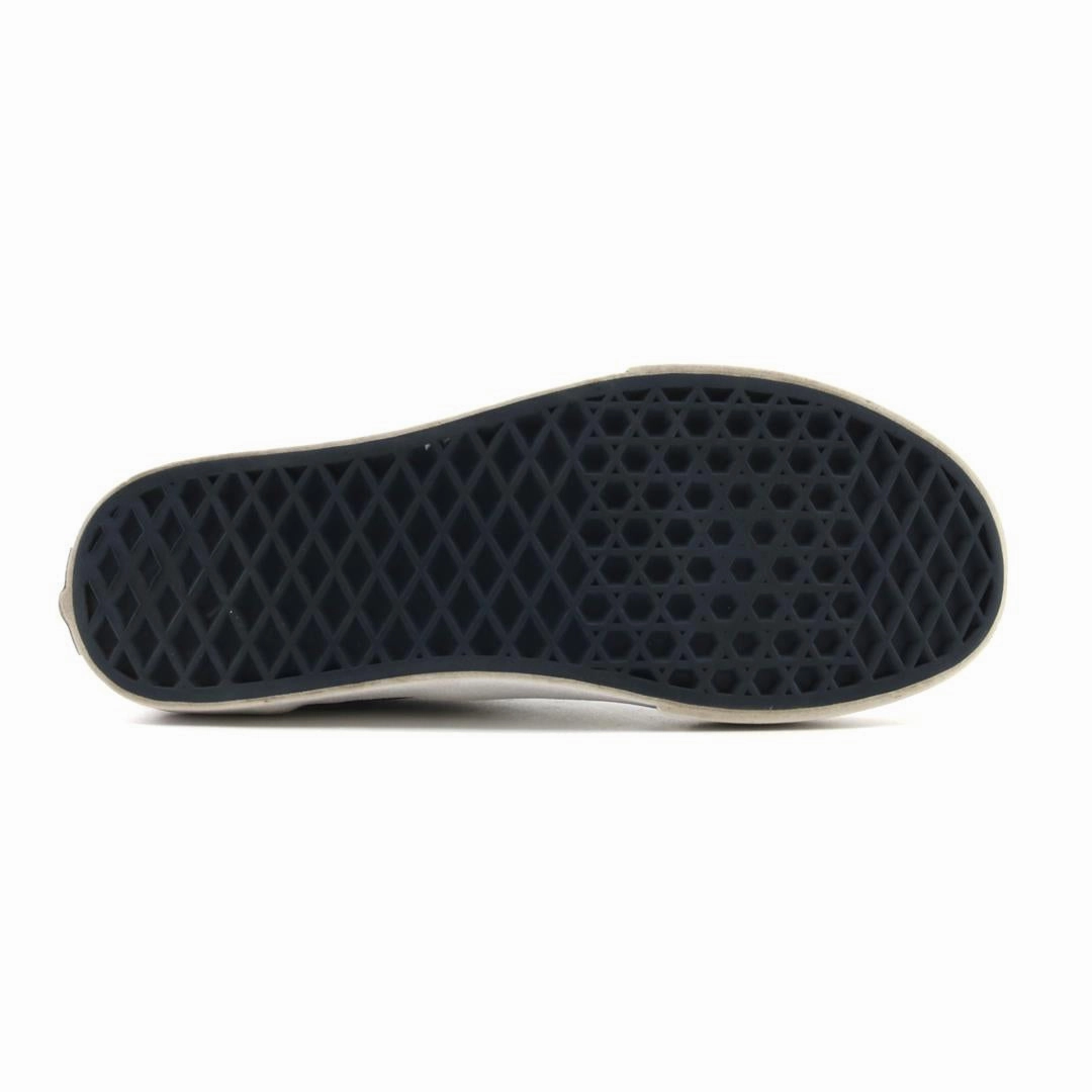 VANS AUTHENTIC Vans casual shoe snapshots