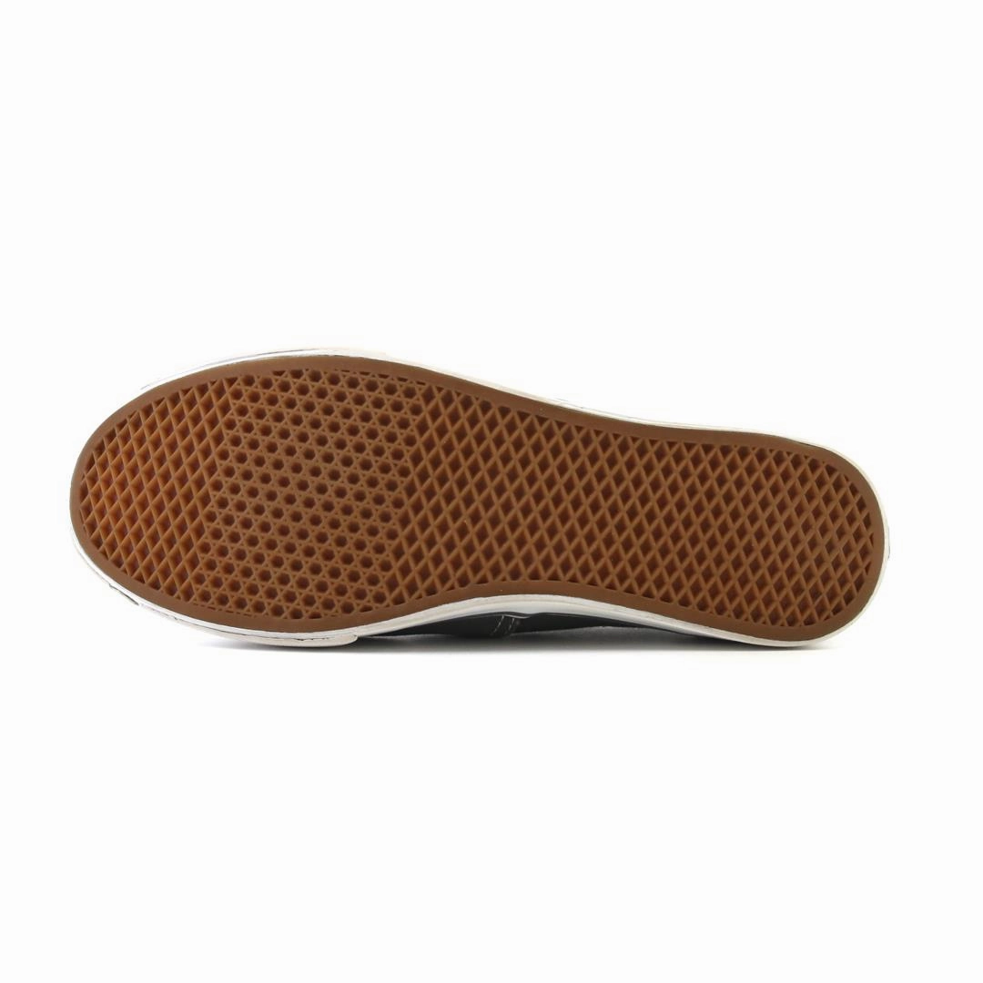 VANS AUTHENTIC Vans casual shoe snapshots