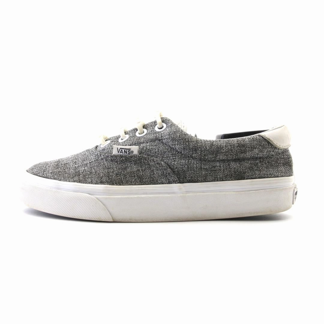 VANS AUTHENTIC Vans retro-inspired footwear styles