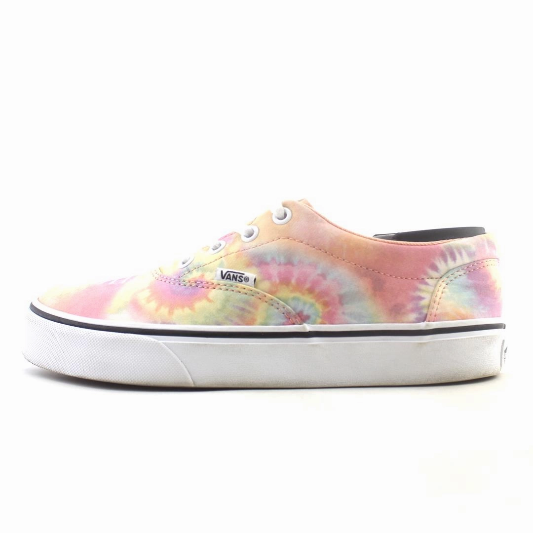VANS AUTHENTIC Vans retro-inspired footwear styles