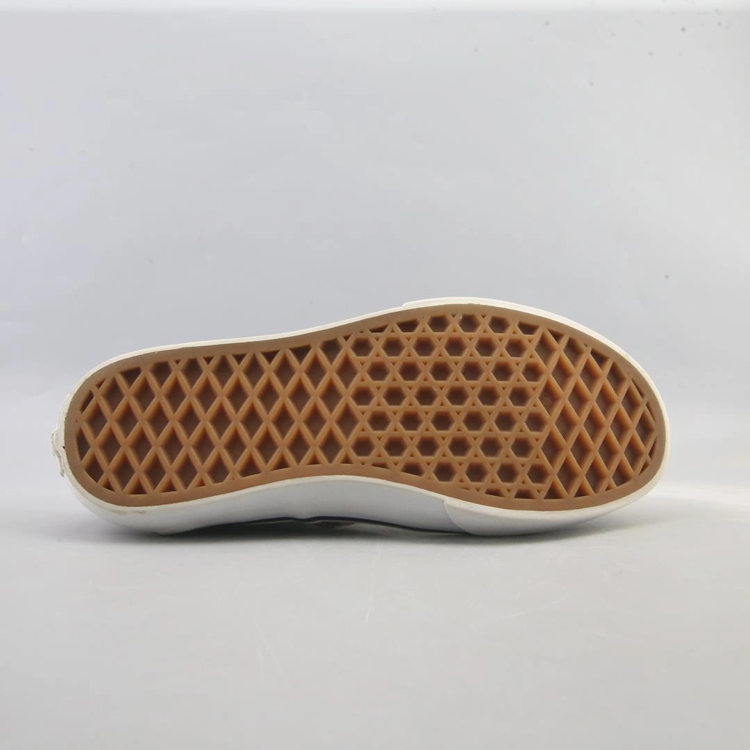 VANS AUTHENTIC Vans casual shoe snapshots
