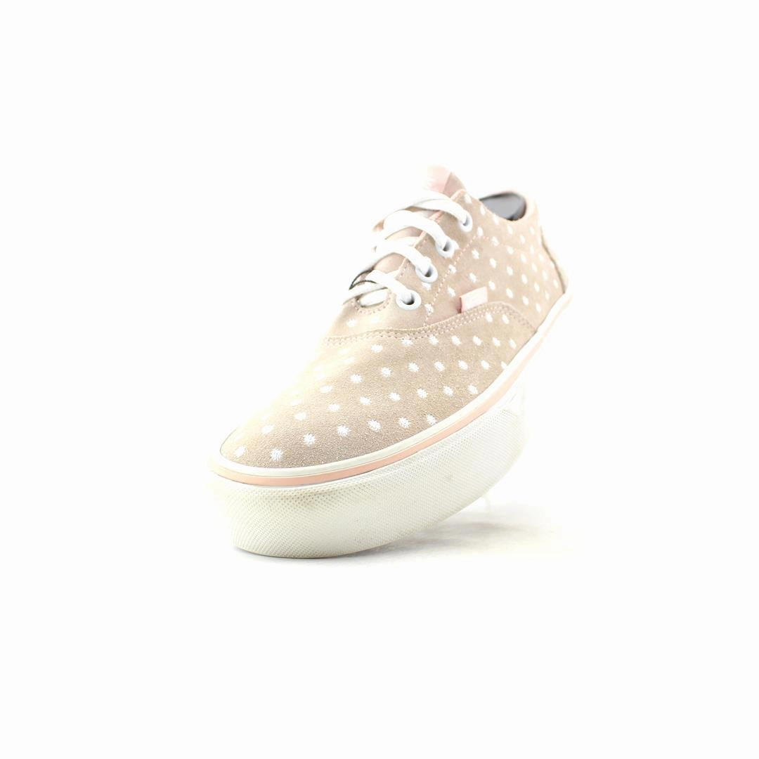 VANS AUTHENTIC Vans casual shoe snapshots