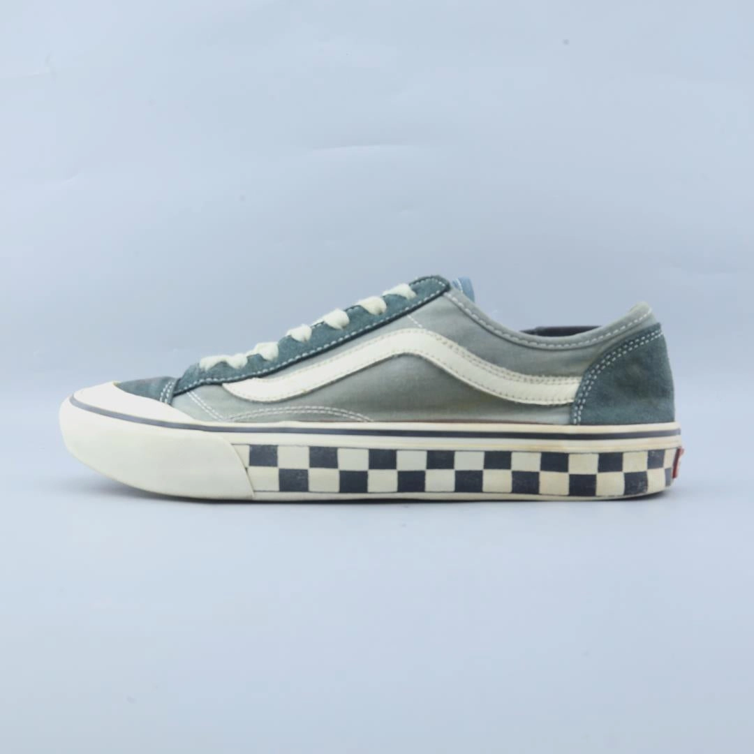 VANS AUTHENTIC Vans casual streetwear sneakers