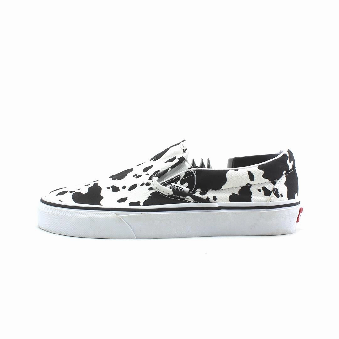 VANS CLASSIC CAMO Vans retro-inspired footwear styles