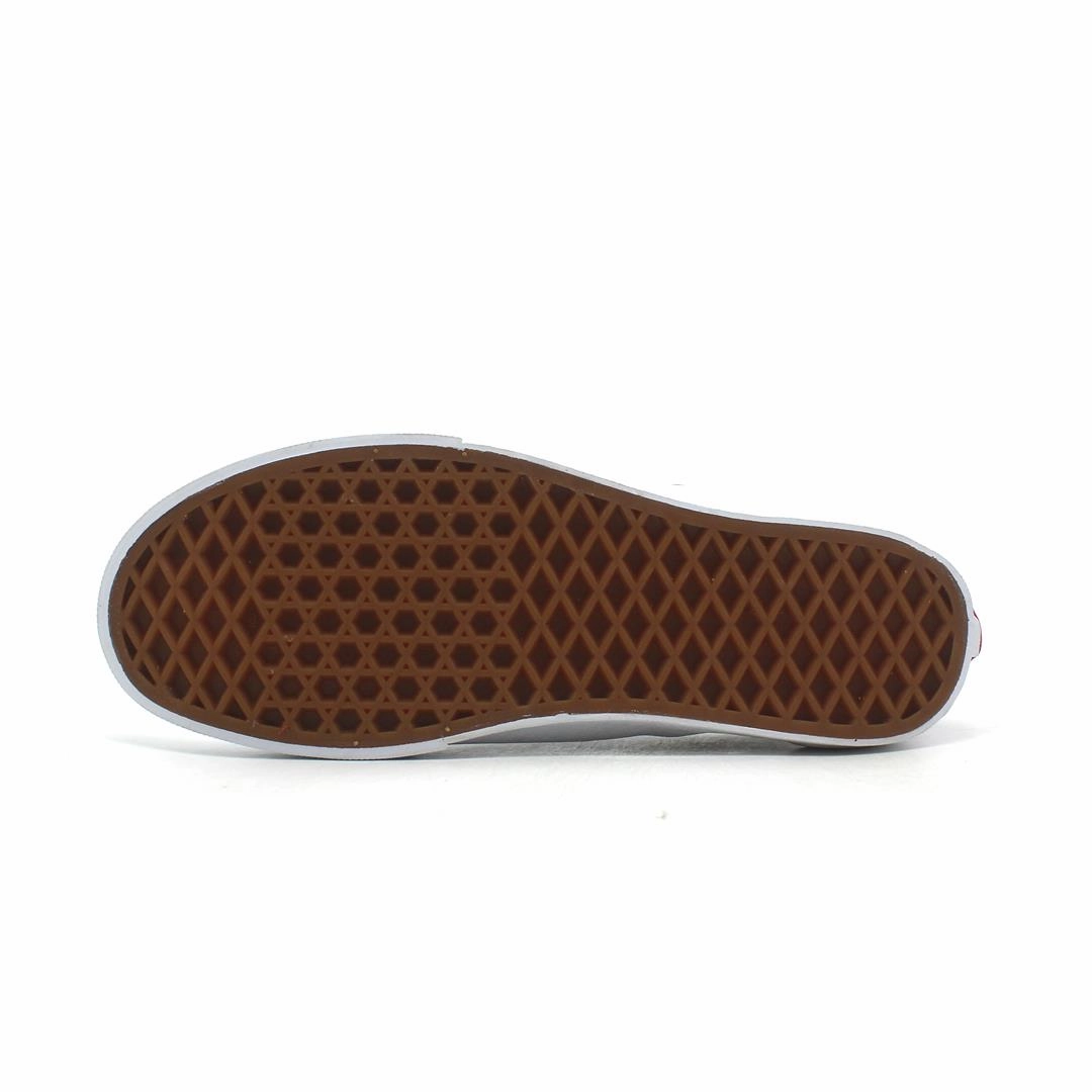 VANS CLASSIC CAMO Vans casual shoe snapshots