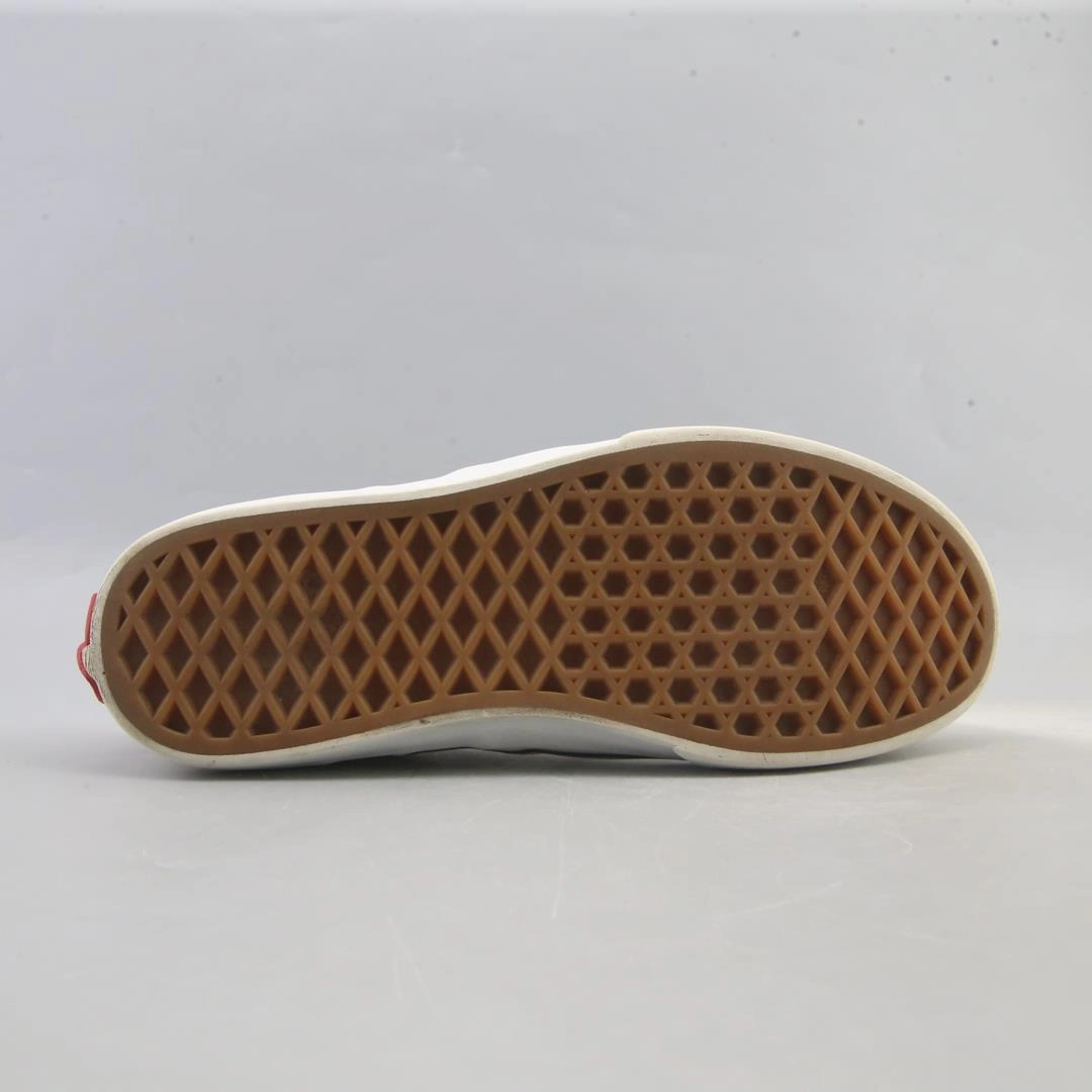 VANS CLASSIC CHECKERBOARD Vans casual shoe snapshots