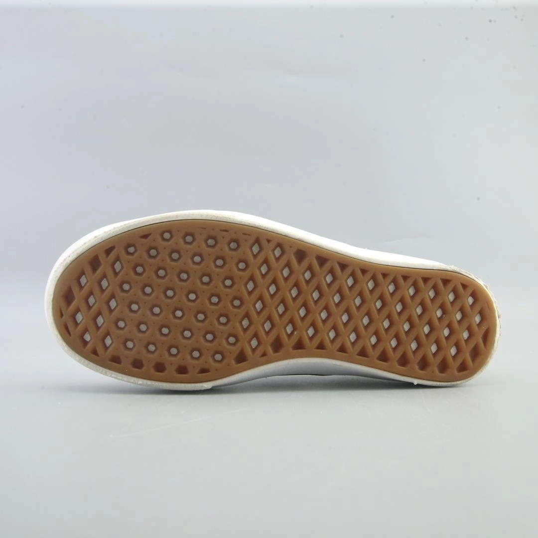 VANS CLASSIC CHECKERBOARD Vans casual shoe snapshots