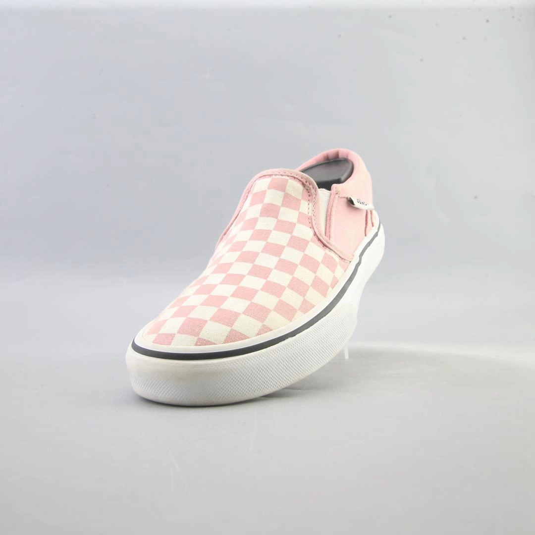 VANS CLASSIC CHECKERBOARD Vans casual shoe snapshots