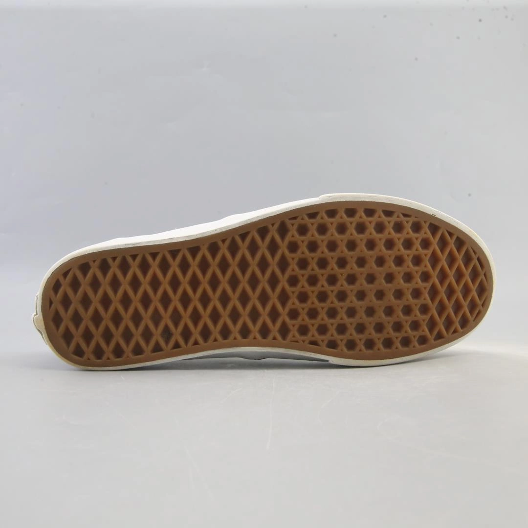 VANS CLASSIC  CHECKERBOARD Vans casual shoe snapshots