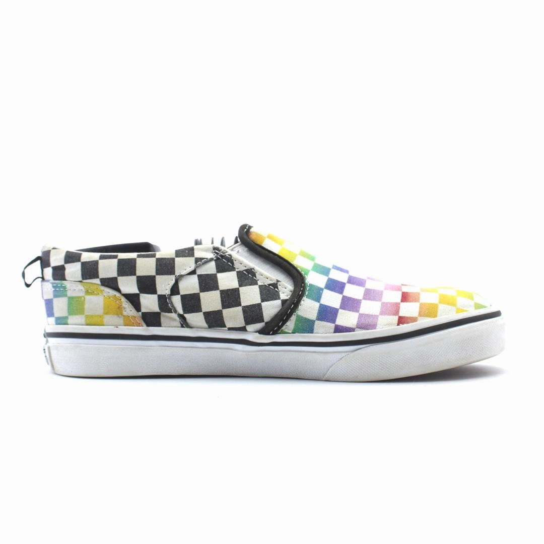 VANS CLASSIC  CHECKERBOARD Vans casual shoe snapshots