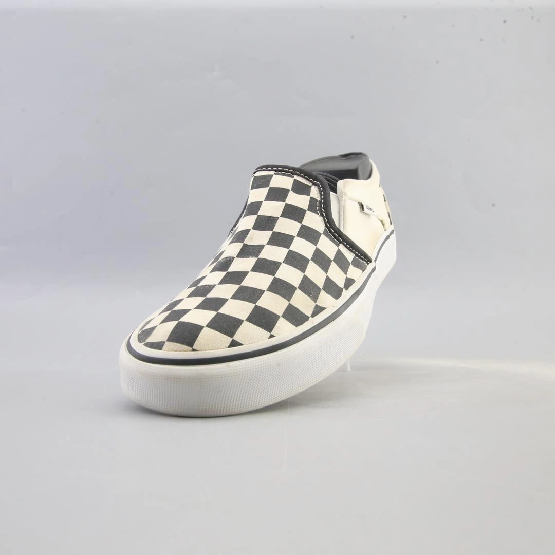 VANS CLASSIC  CHECKERBOARD Vans casual shoe snapshots