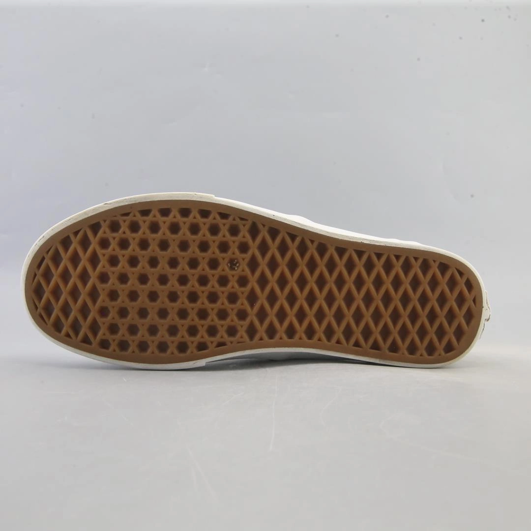 VANS CLASSIC  CHECKERBOARD Vans casual shoe snapshots