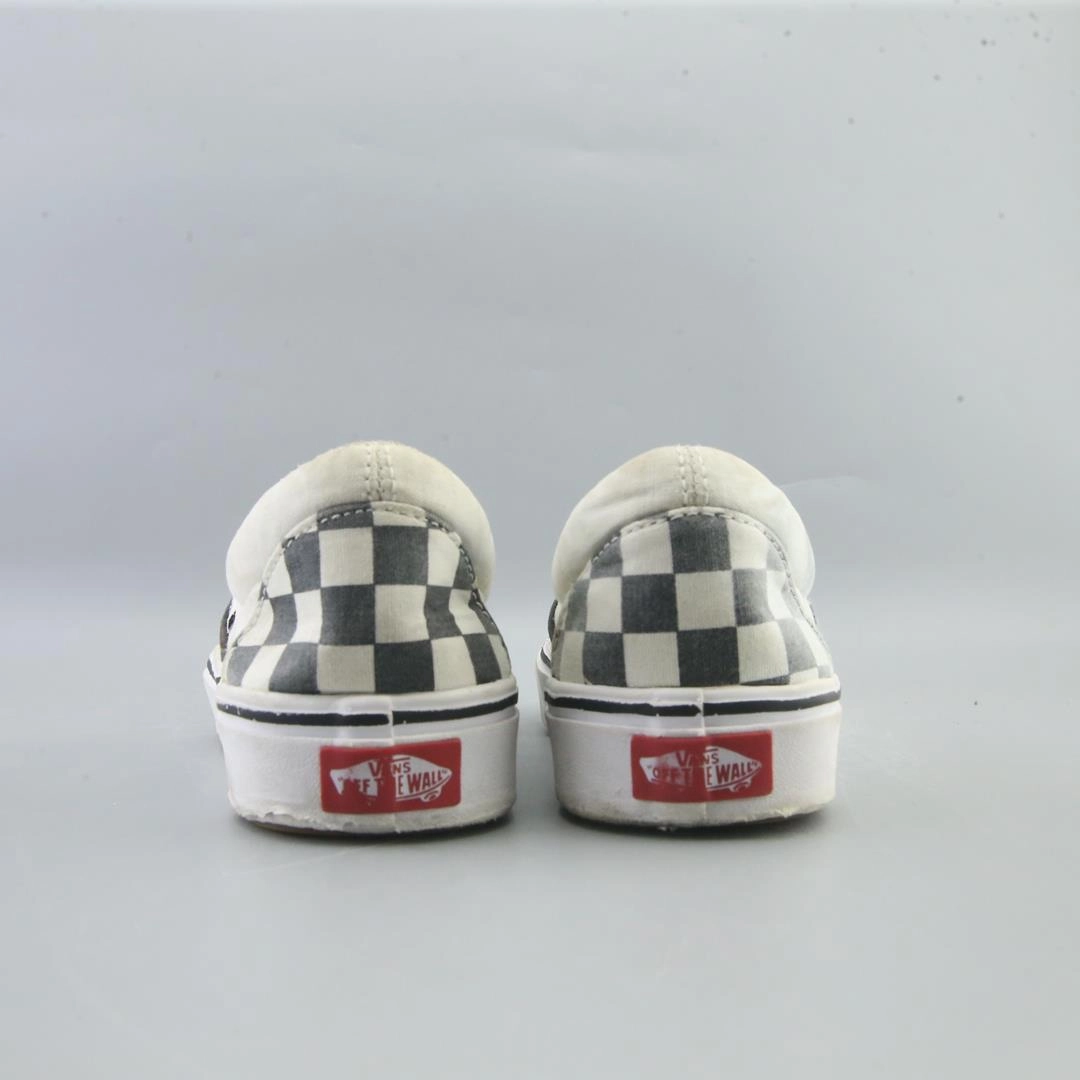 VANS CLASSIC CHECKERBOARD Vans casual shoe snapshots