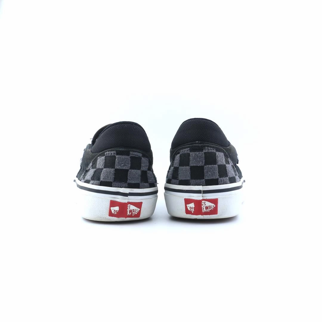 VANS CLASSIC CHECKERBOARD Vans skate shoe imagery