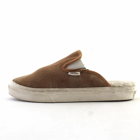 VANS CLASSIC FAUX MULE Vans retro-inspired footwear styles