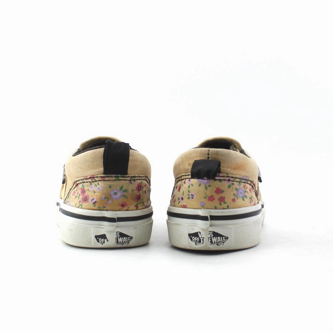 VANS CLASSIC Vans casual shoe snapshots