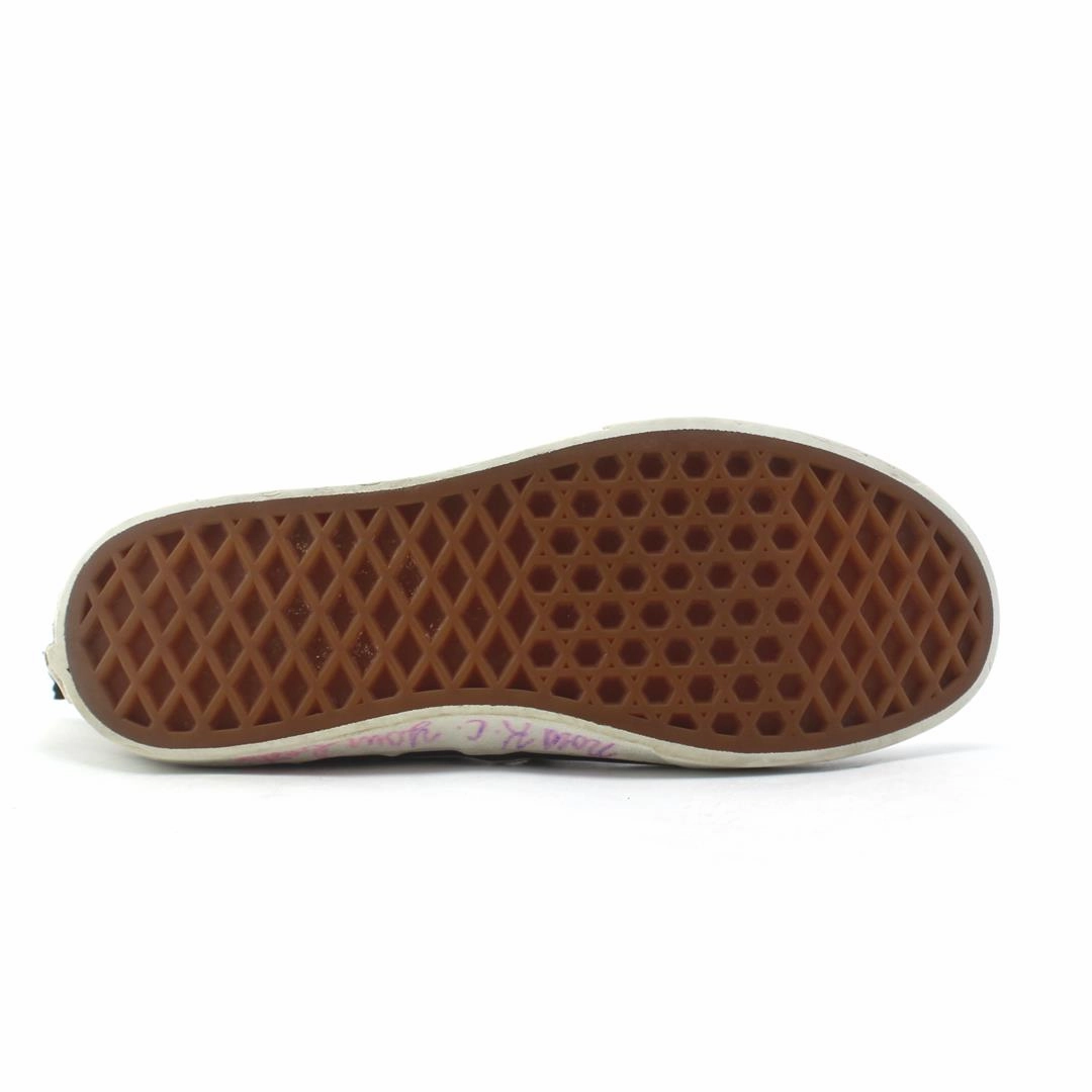 VANS CLASSIC Vans casual shoe snapshots