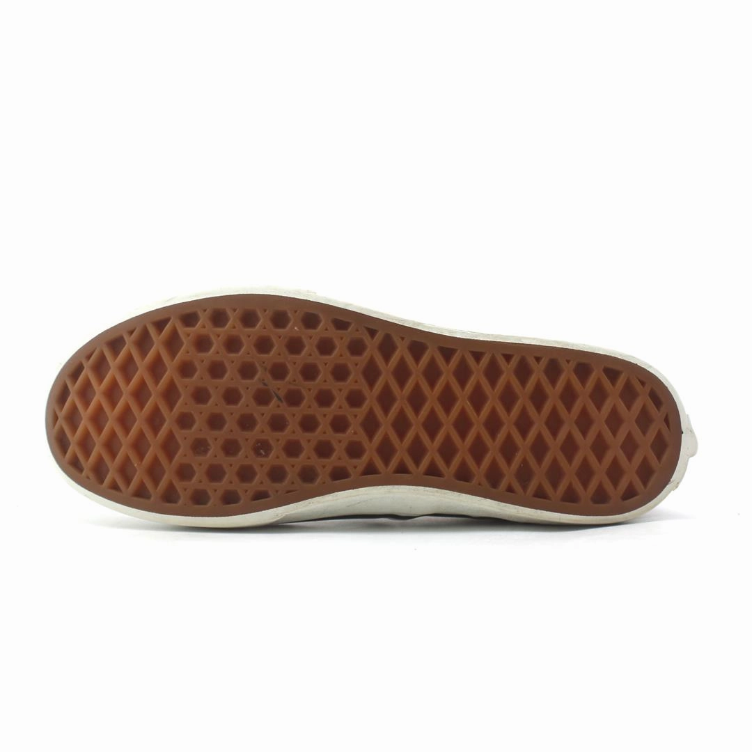 VANS CLASSIC Vans casual shoe snapshots