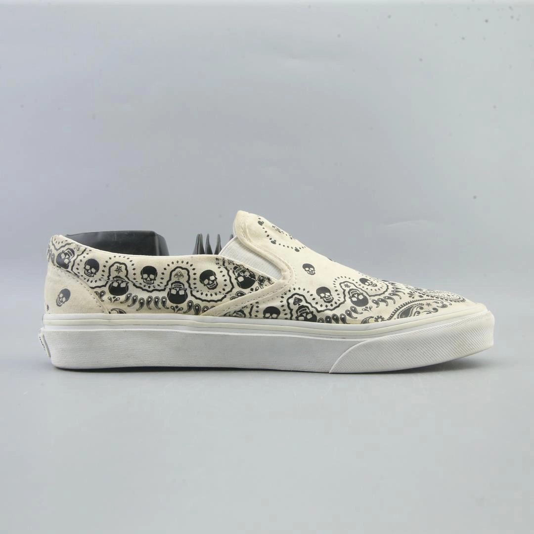 VANS CLASSIC Vans casual shoe snapshots